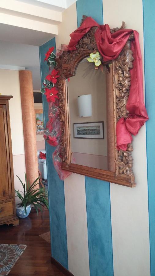 Lovely Casa Paola Villlafranca Centro Zimmer Rooms Villafranca di Verona Exterior photo